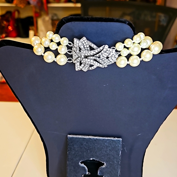 Stella and Dot Faux Pearl & Crystal 3 Strand Necklace - Picture 3 of 5